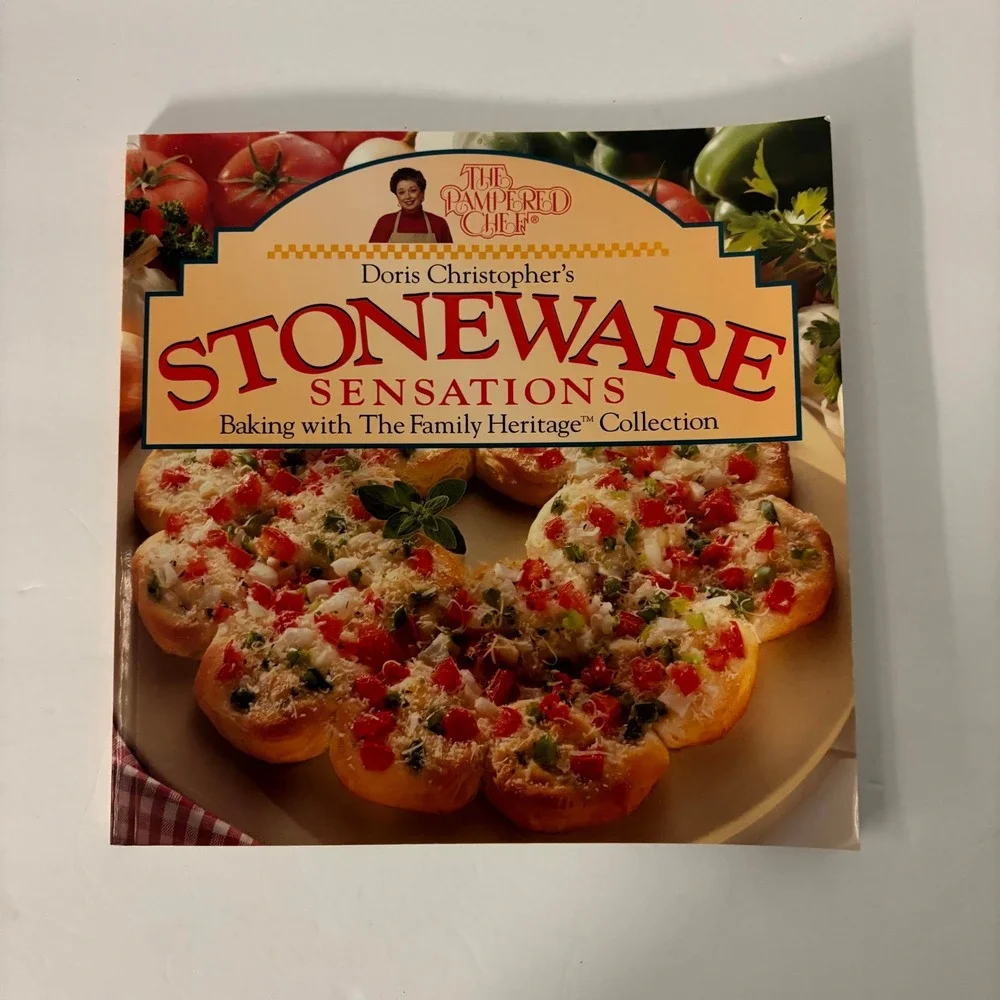 Pampered Chef Stoneware Sensations Cookbook Doris Christopher 1997 Paperback